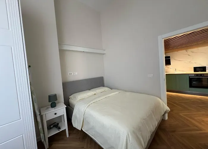 Dennys Center Duplex Tirana